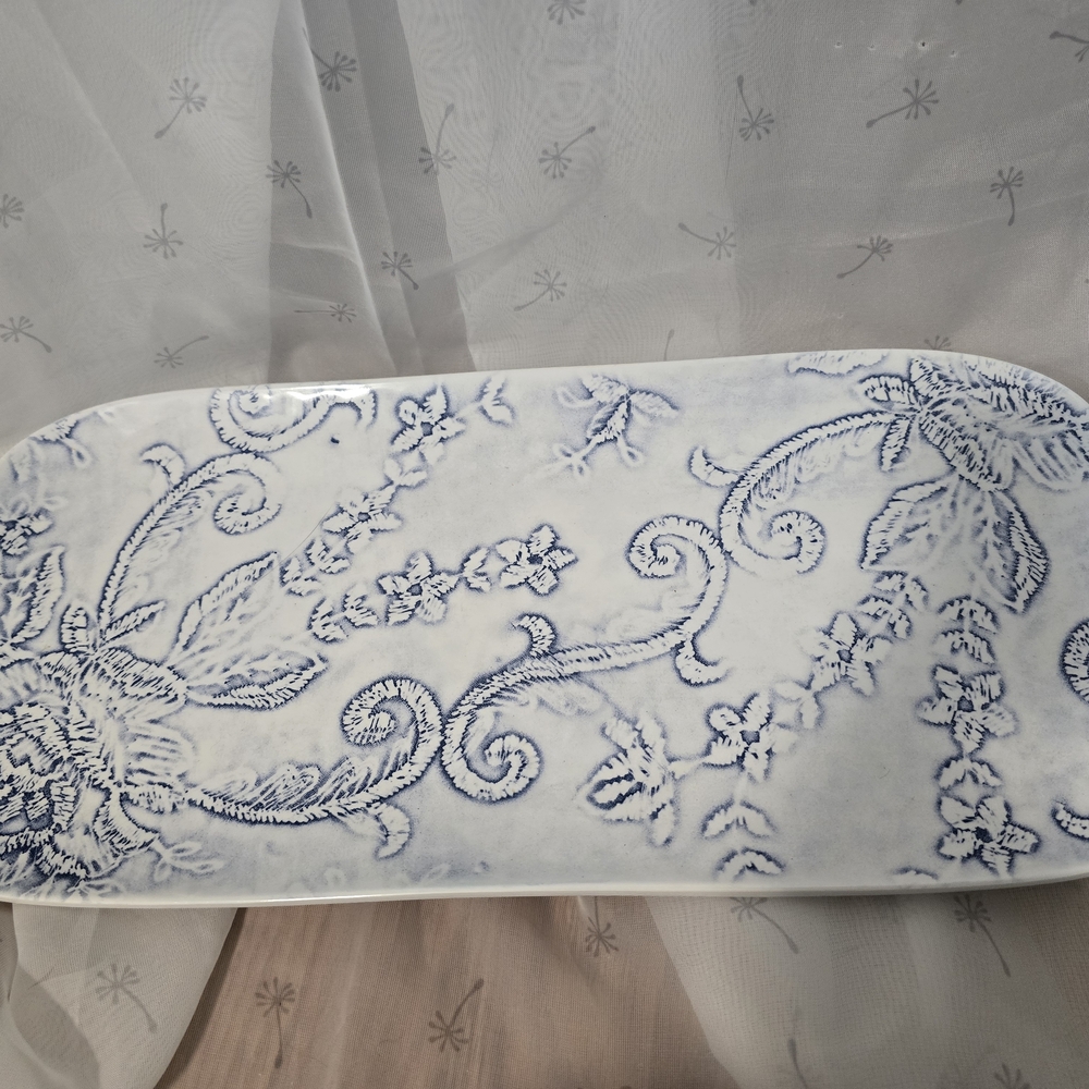 Sur La Table Melamine Plate Blue & White, Scrolls & Flowers - Picture 2 of 5
